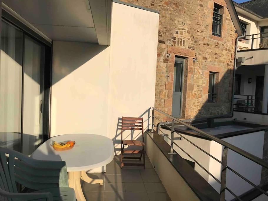 Grand Duplex Familial Au Coeur De Perros-Guirec Apartment Exterior photo